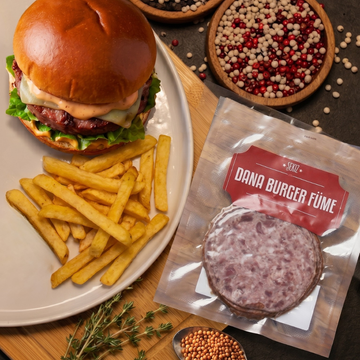 Dana Burger Füme